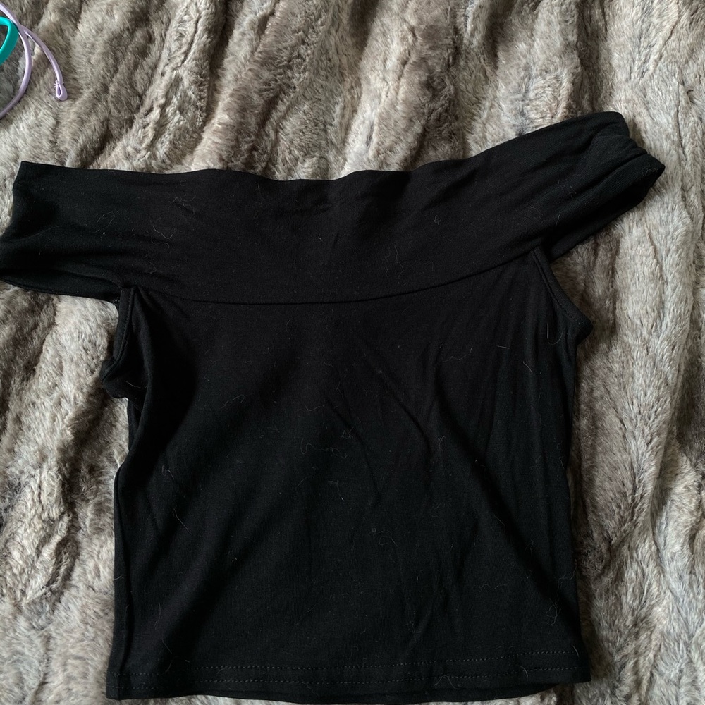 off the shoulder crop top